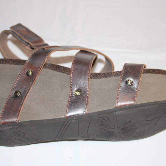 EC LADIES OTBT WEDGE PLATFORM SANDALS - 9 1/2   BRONZE - Picture 7 of 7